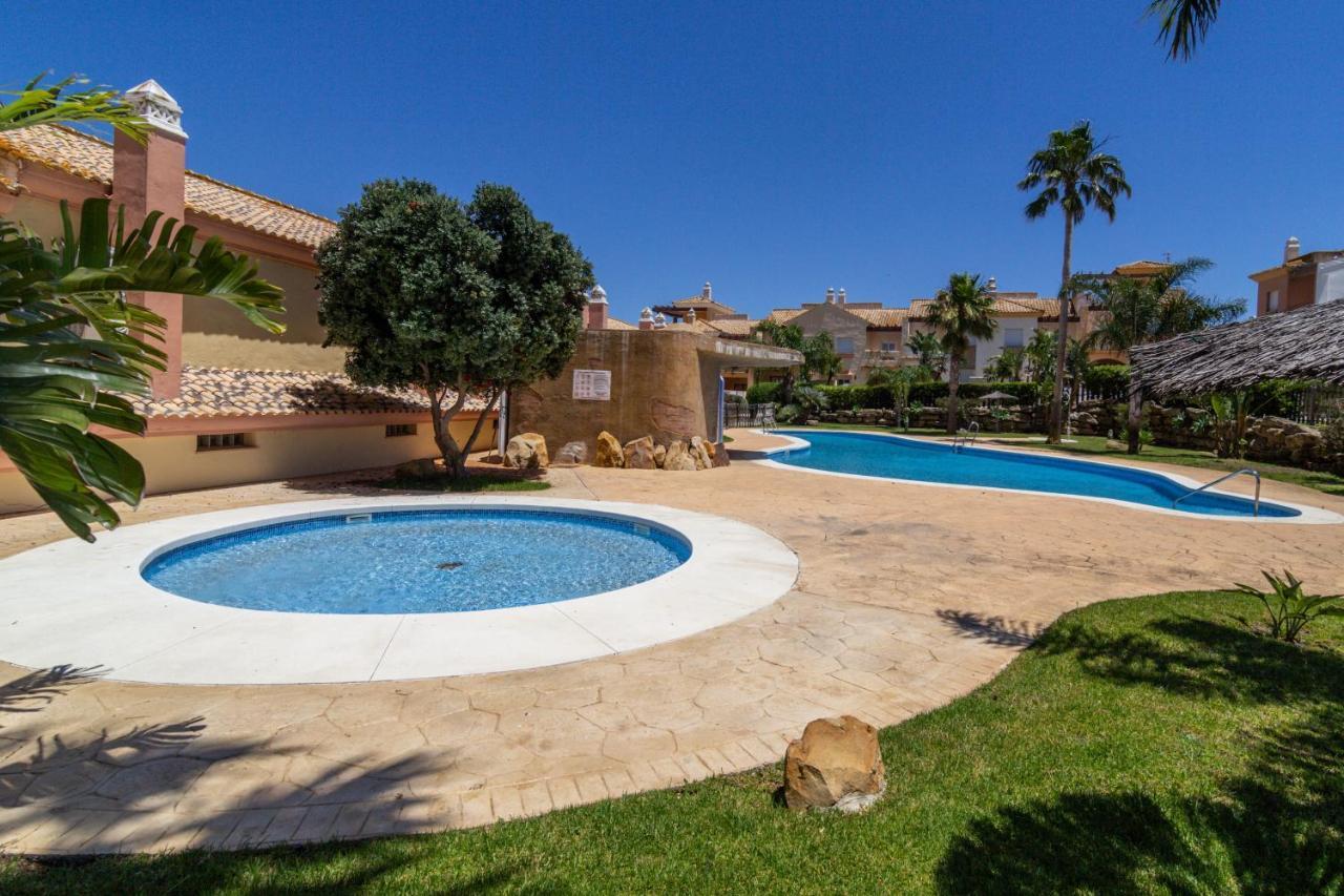 Appartement Zahara Sol Y By Qhotels