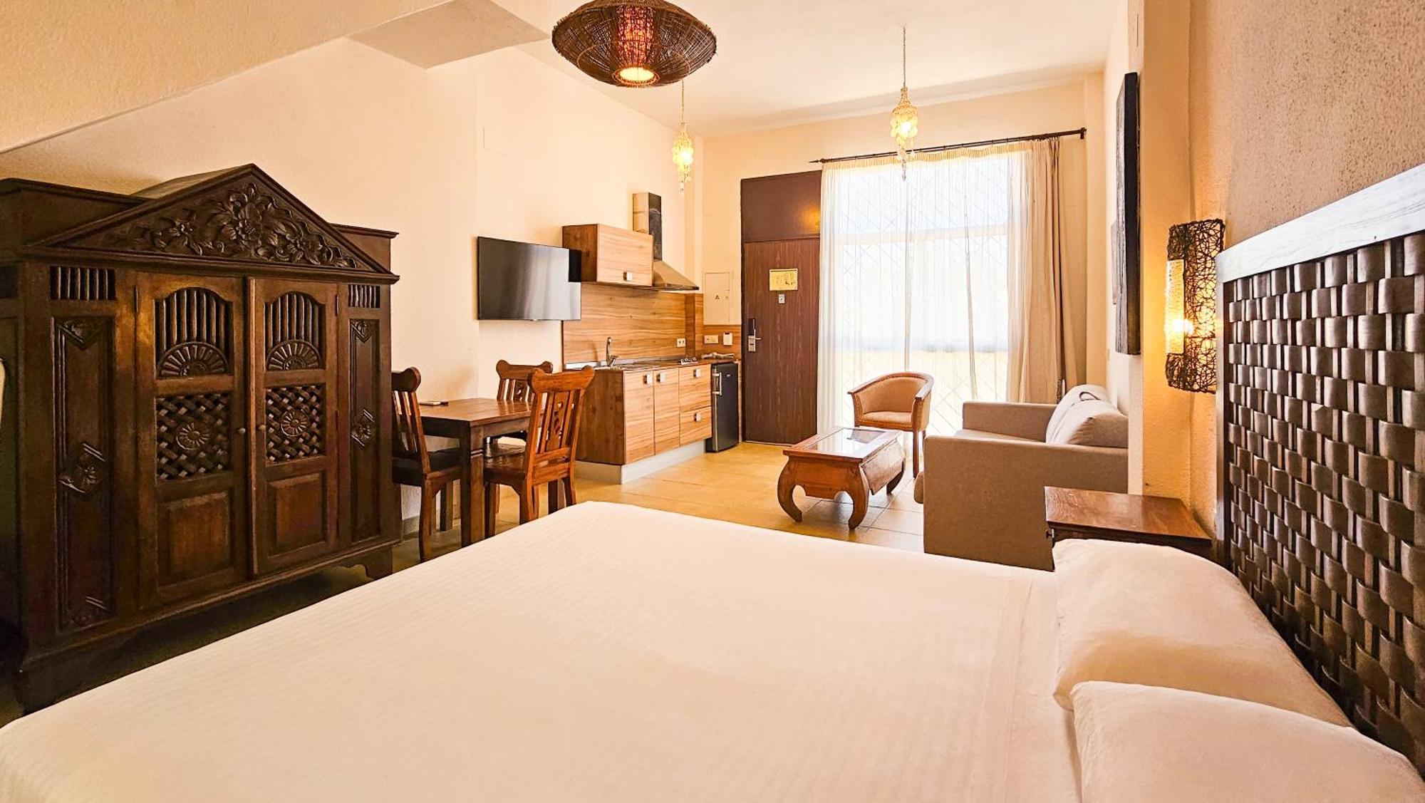 Zahara Sol Y By Qhotels * Zahara de los Atunes