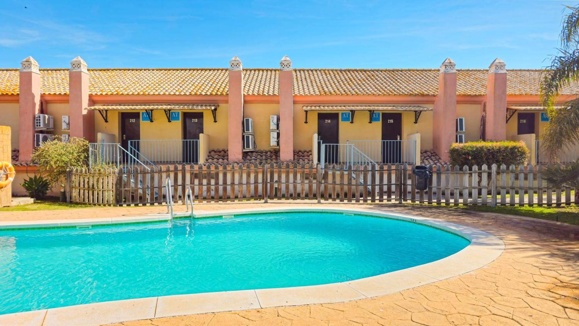Zahara Sol Y By Qhotels * Zahara de los Atunes