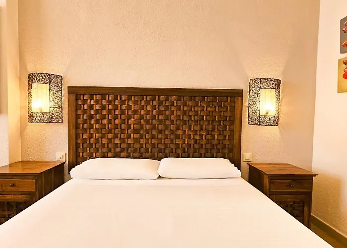 Zahara Sol Villas Y Apartamentos By Qhotels
